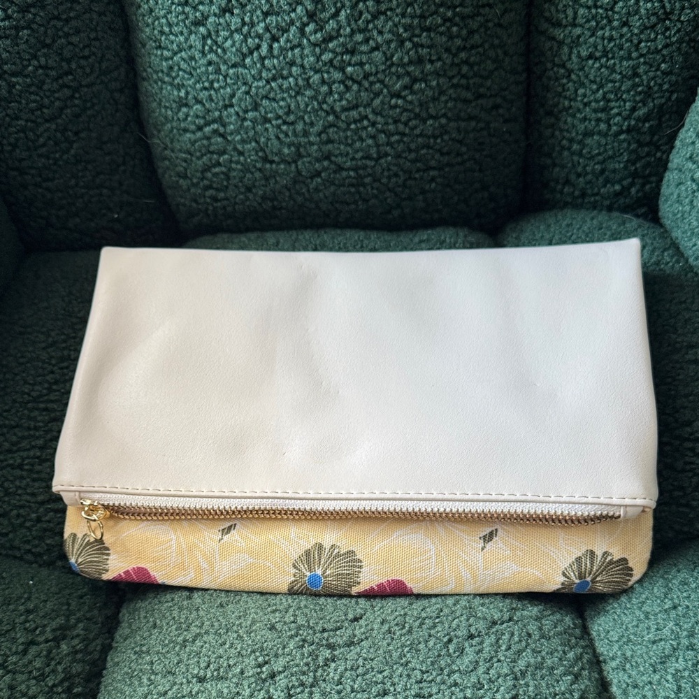 Elegant Cream and Floral Clutch